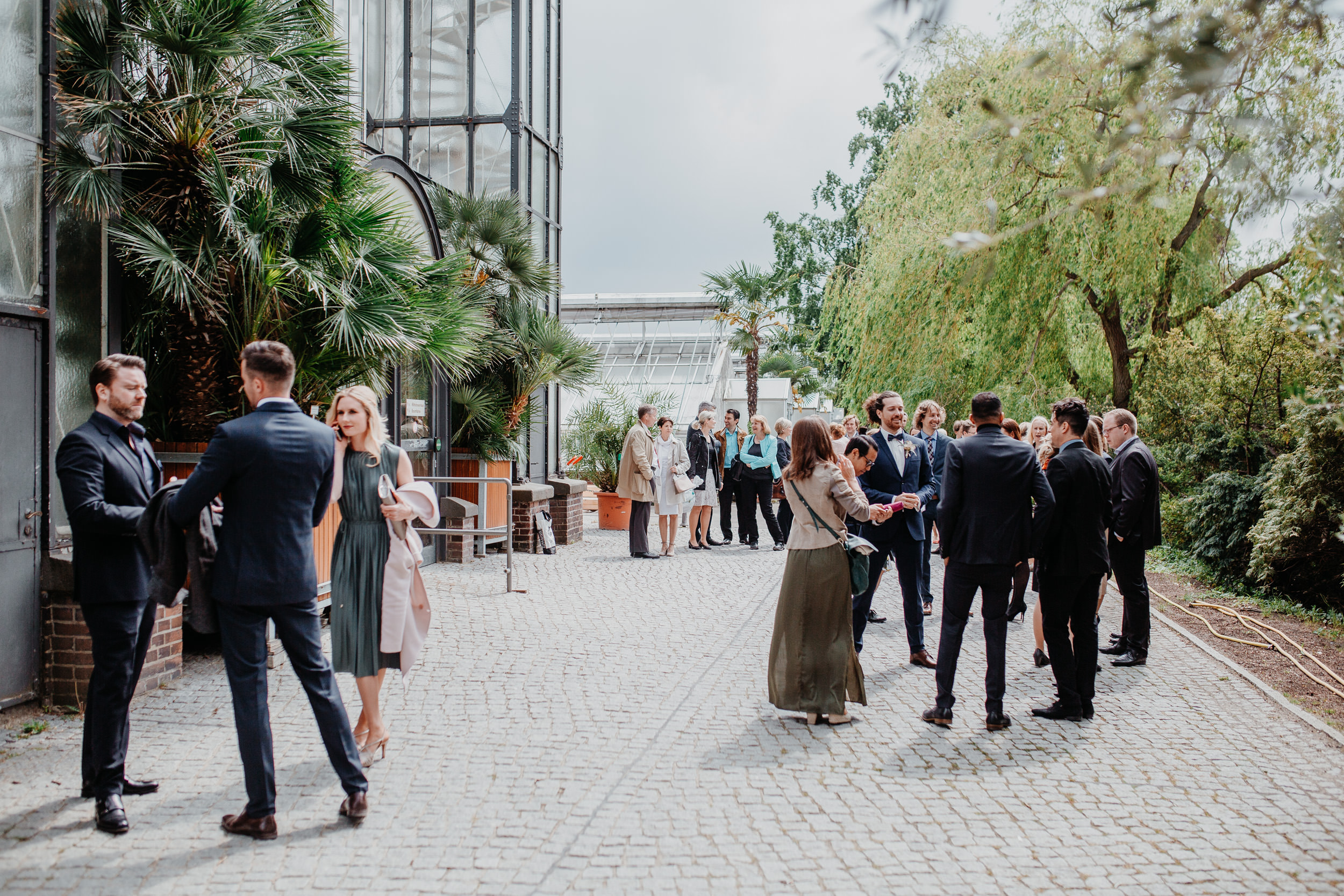 Herr von Lux Hochzeitsfotograf Potsdam Hochzeit Botanischer Garten Berlin
