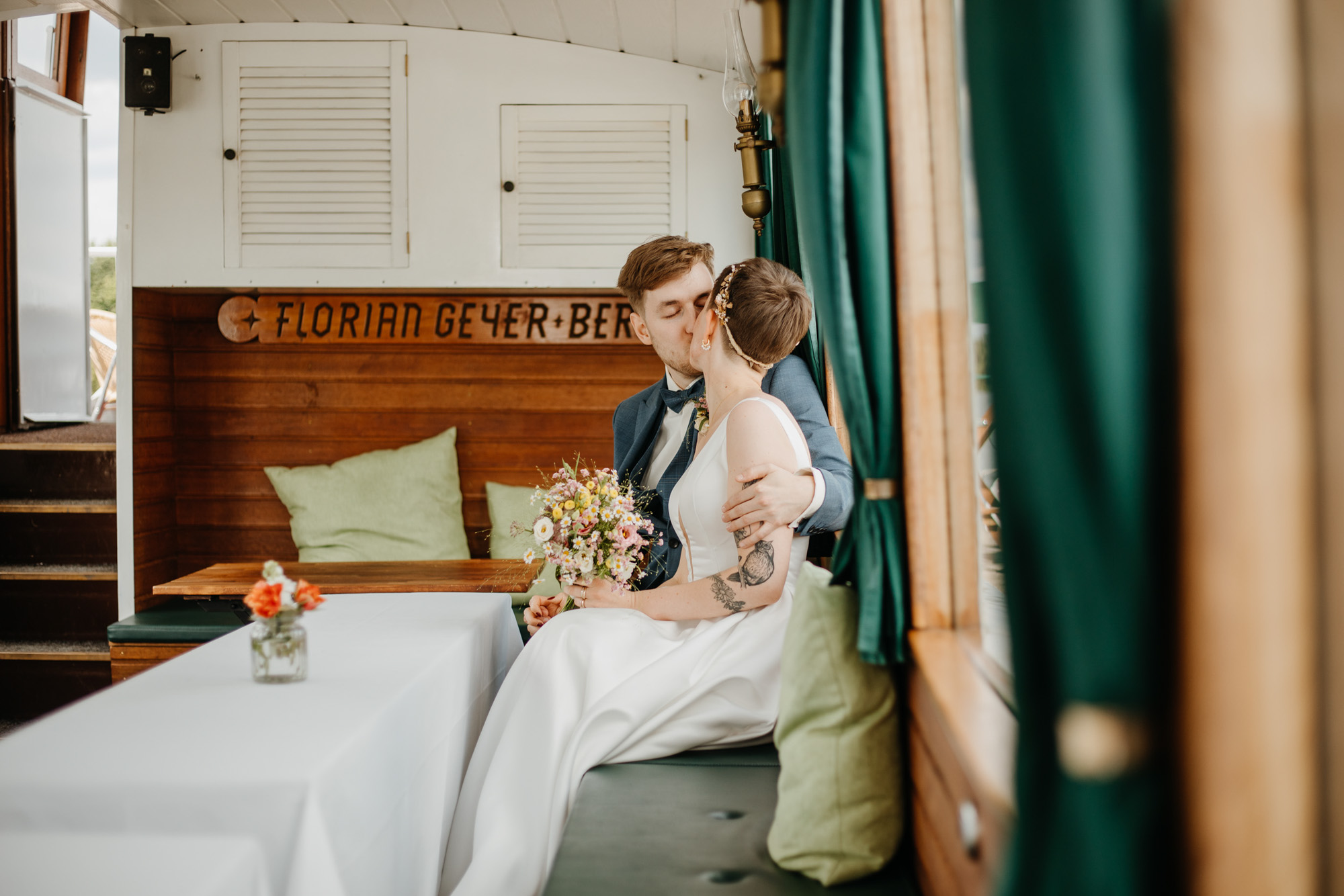Herr von Lux Hochzeitsfotograf Potsdam Hochzeit in Berlin