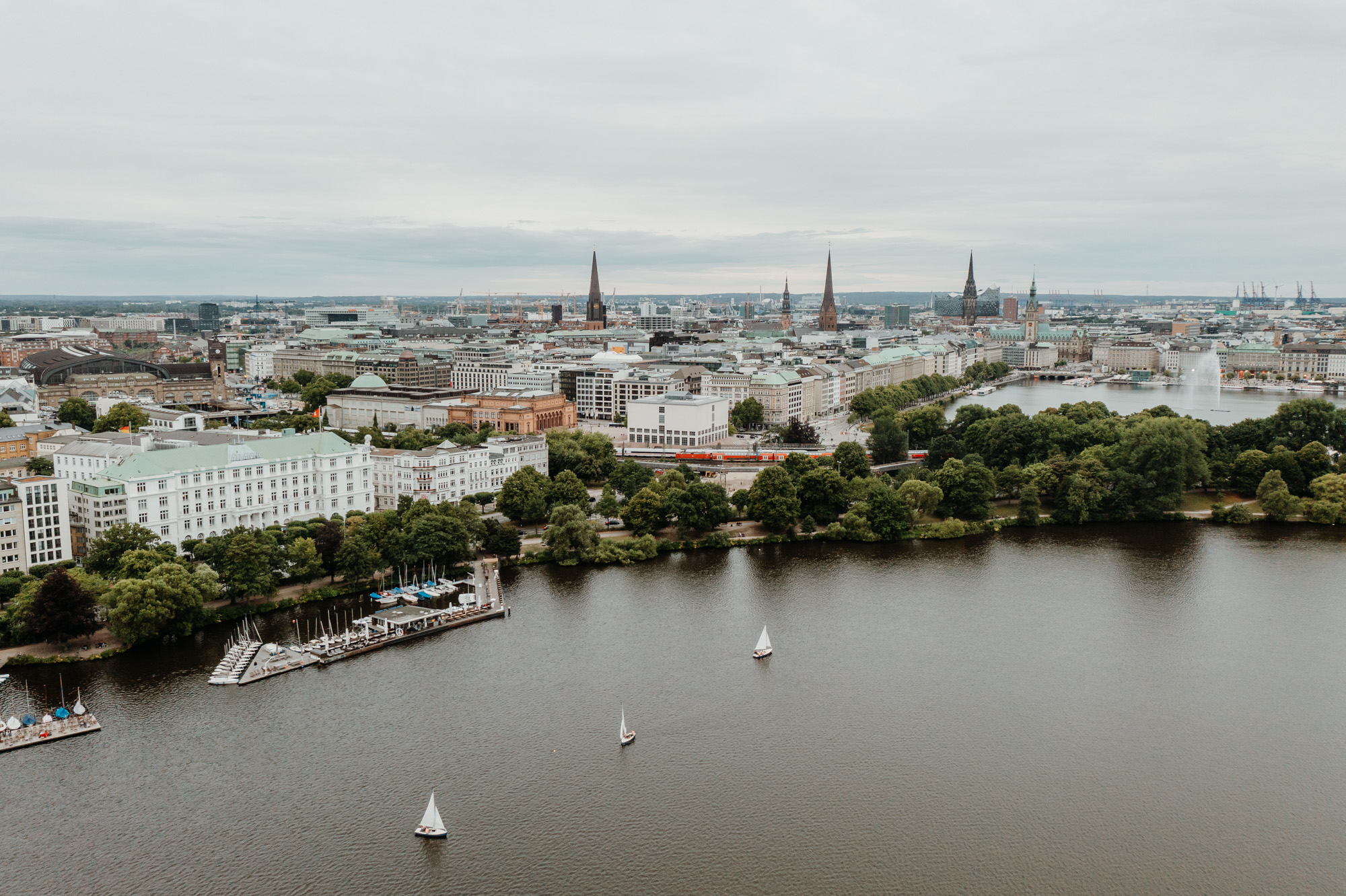 Herr von Lux Hochzeitsfotograf Potsdam Hochzeit in Hamburg