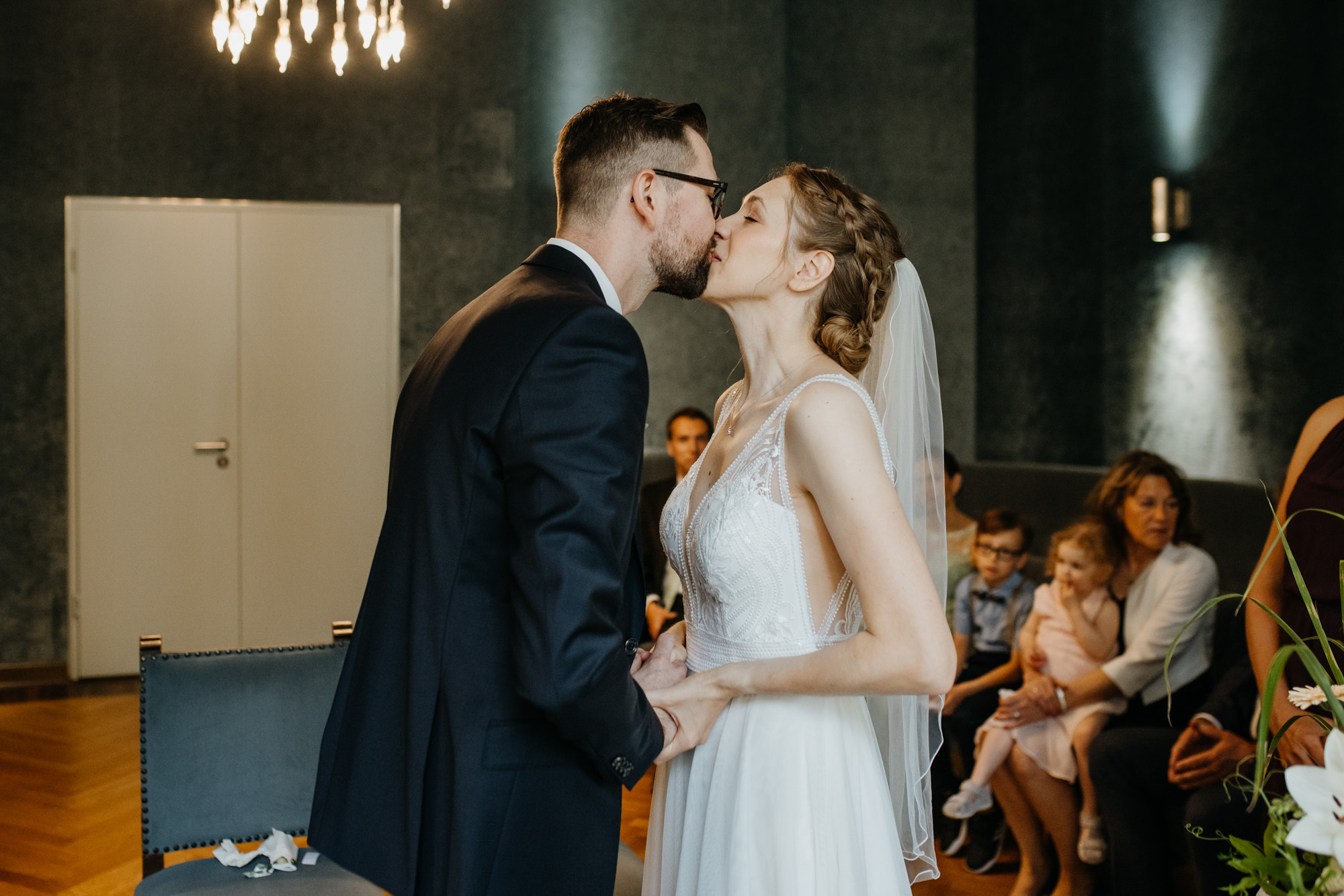 Herr von Lux Hochzeitsfotograf Potsdam Hochzeit Standesamt Potsdam