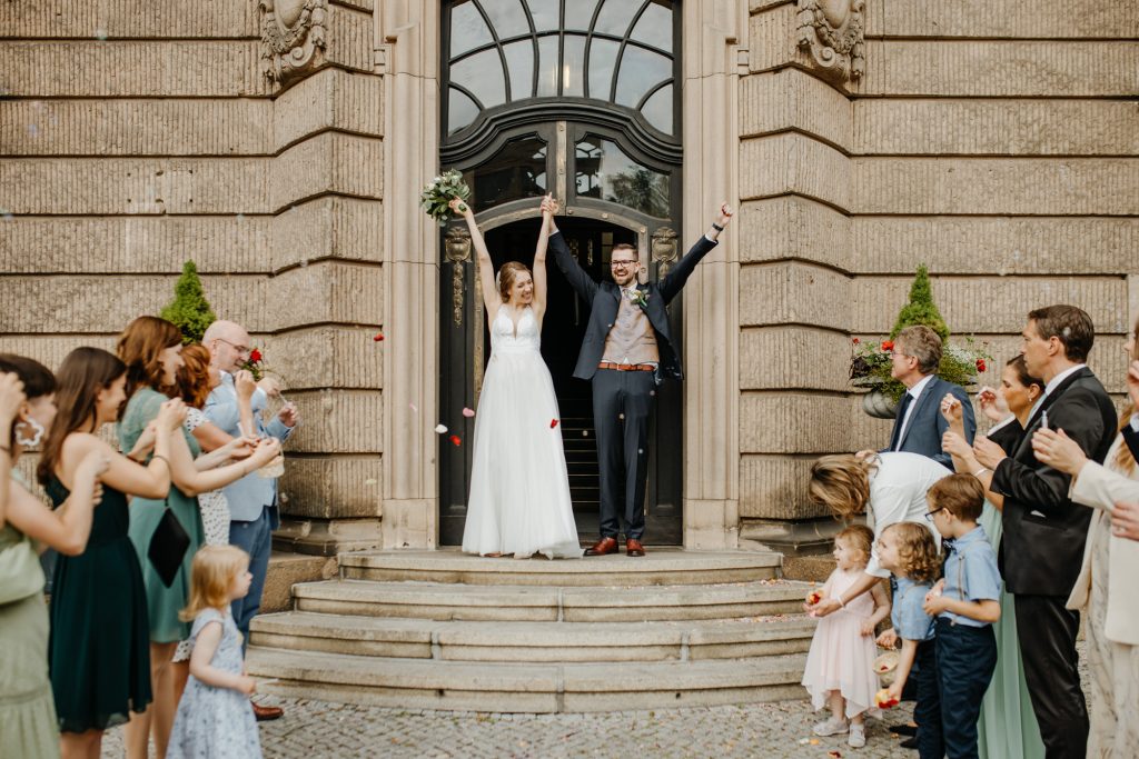 Herr von Lux Hochzeitsfotograf Potsdam Hochzeit Standesamt Potsdam