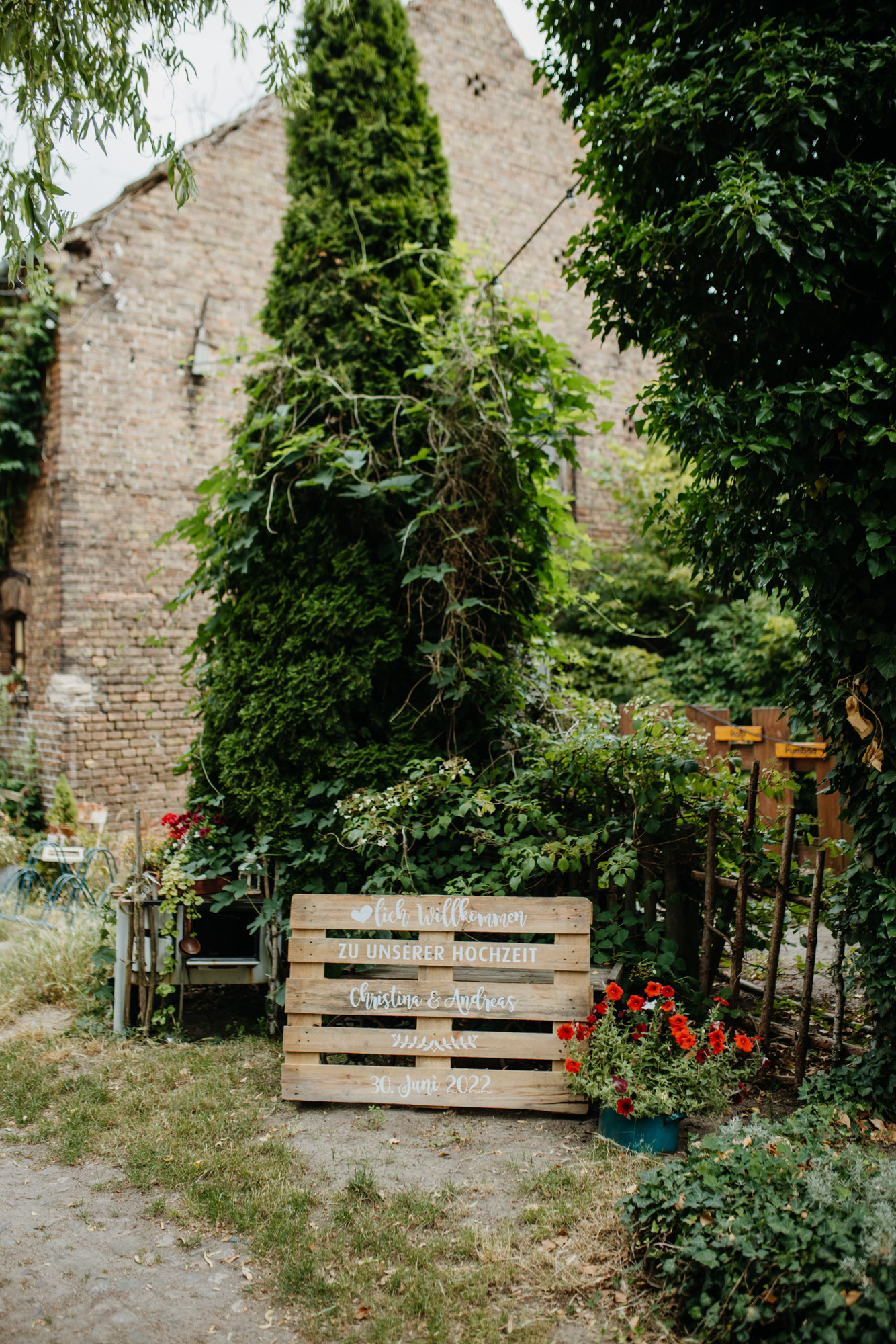 Herr von Lux Hochzeitsfotograf Potsdam Hochzeit Vierseithofcafe Ludwigsfelde
