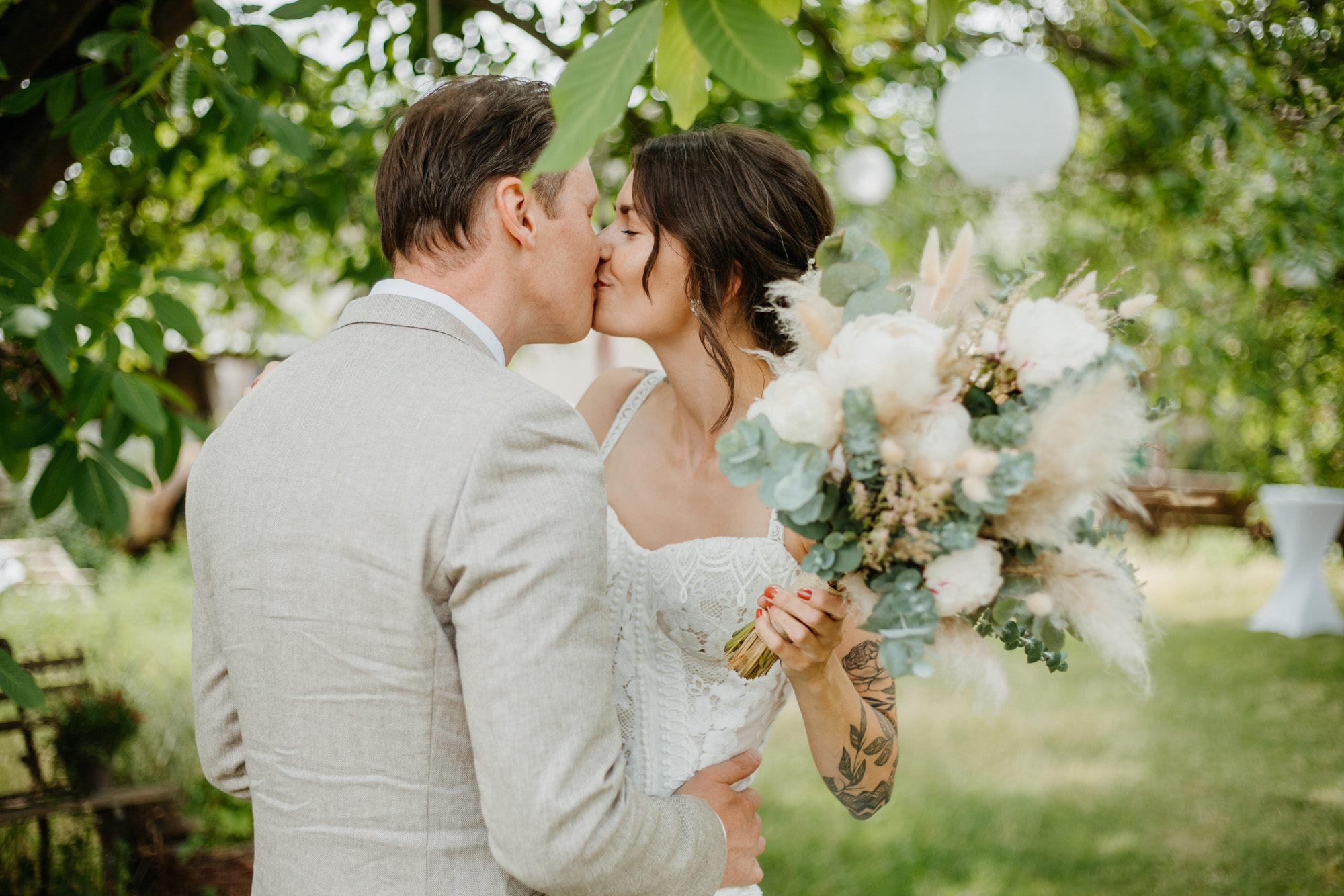 Herr von Lux Hochzeitsfotograf Potsdam Hochzeit Vierseithofcafe Ludwigsfelde